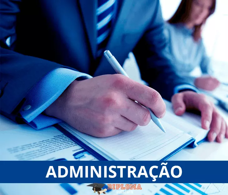 Quanto tempo dura o curso de Administração